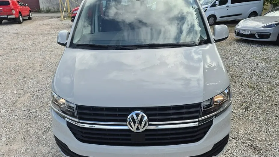 VOLKSWAGEN Transporter -