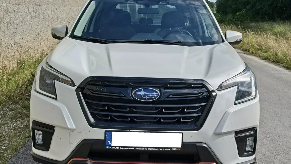 SUBARU Forester -