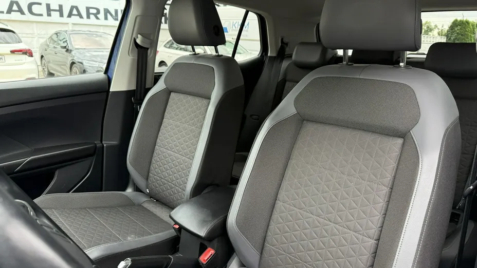 VOLKSWAGEN T-Cross -