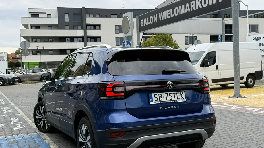 VOLKSWAGEN T-Cross -