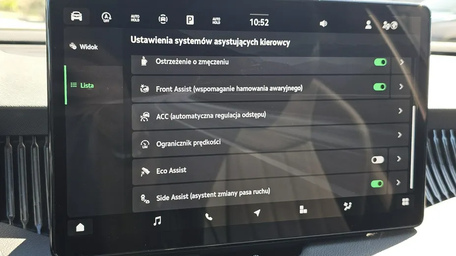 SKODA Superb -