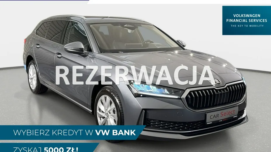 SKODA Superb -