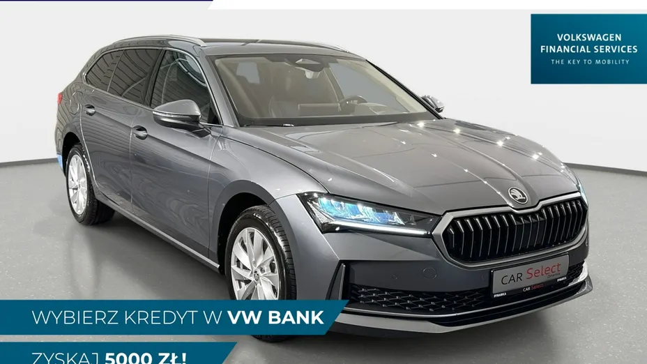 SKODA Superb -