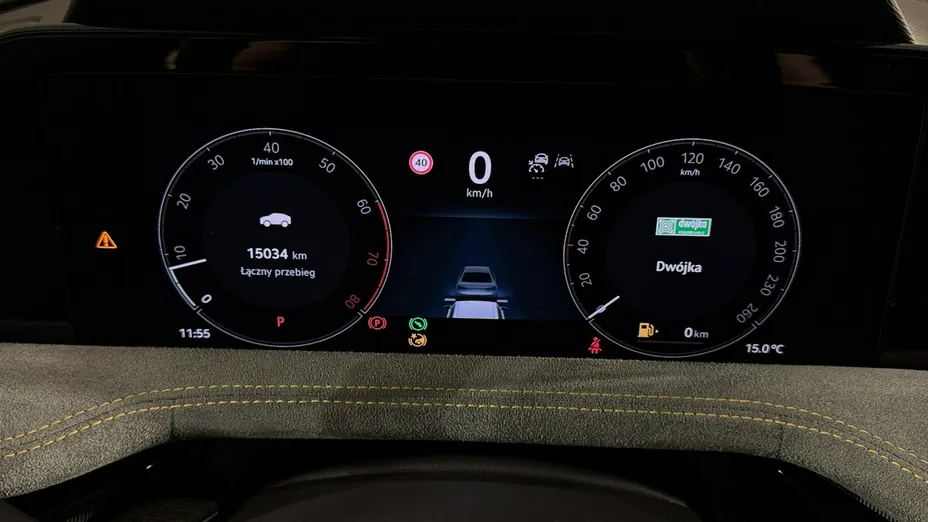 SKODA Superb -