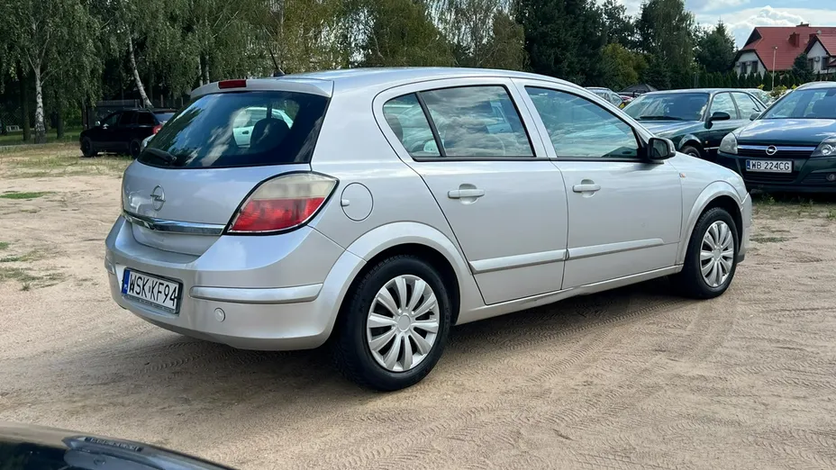 OPEL Astra -