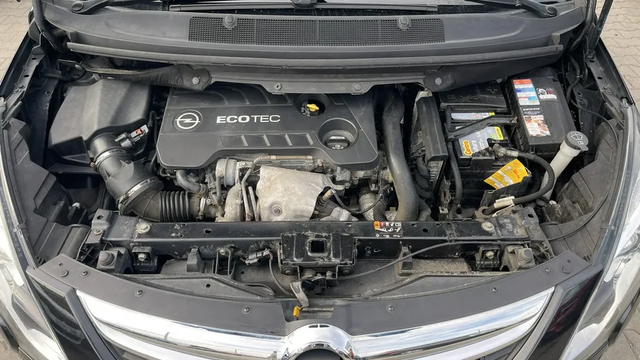 OPEL Zafira -