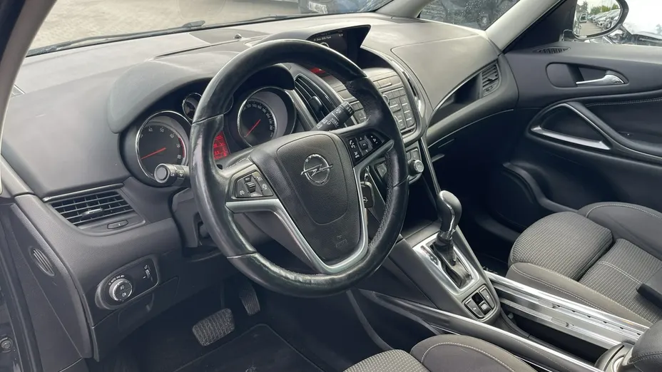 OPEL Zafira -