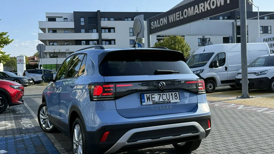 VOLKSWAGEN T-Cross -