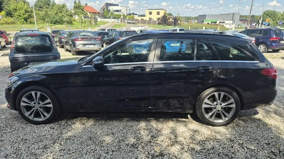 MERCEDES-BENZ C Klasa -