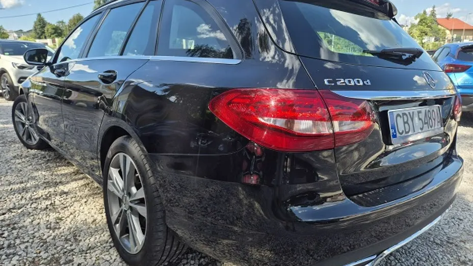 MERCEDES-BENZ C Klasa -