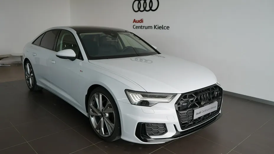 AUDI A6 -
