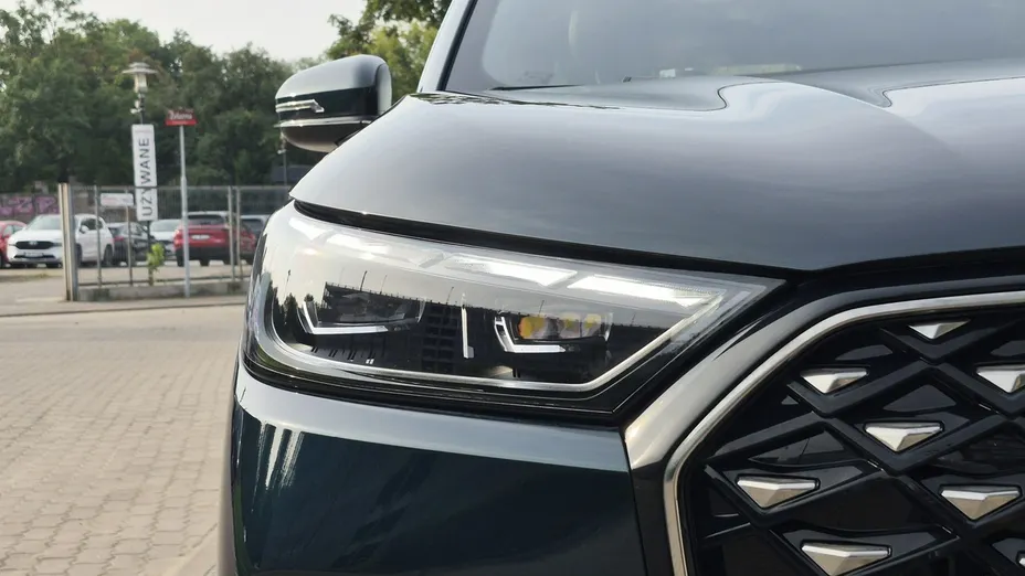 CHERY Tiggo 8 -