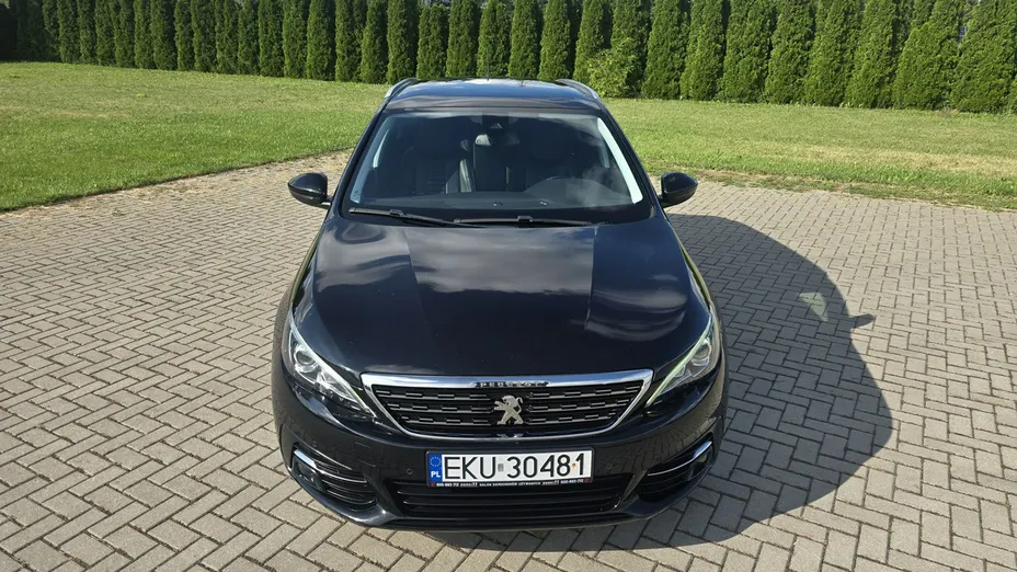 PEUGEOT 308 -