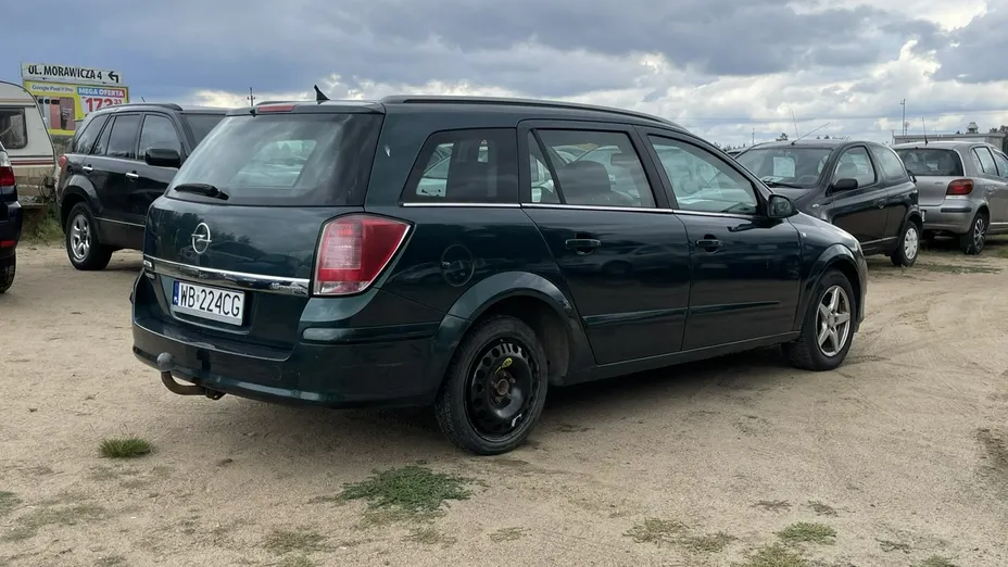 OPEL Astra -