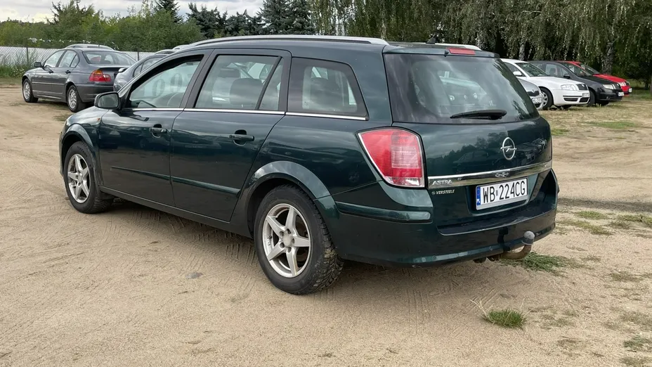 OPEL Astra -