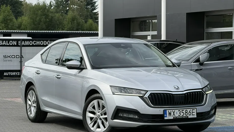 SKODA Octavia -