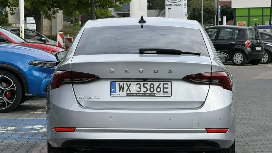 SKODA Octavia -