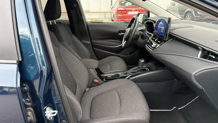 TOYOTA Corolla -