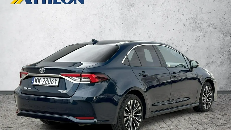 TOYOTA Corolla -