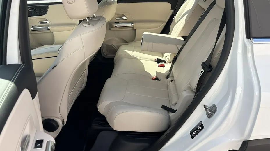 MERCEDES-BENZ EQB -