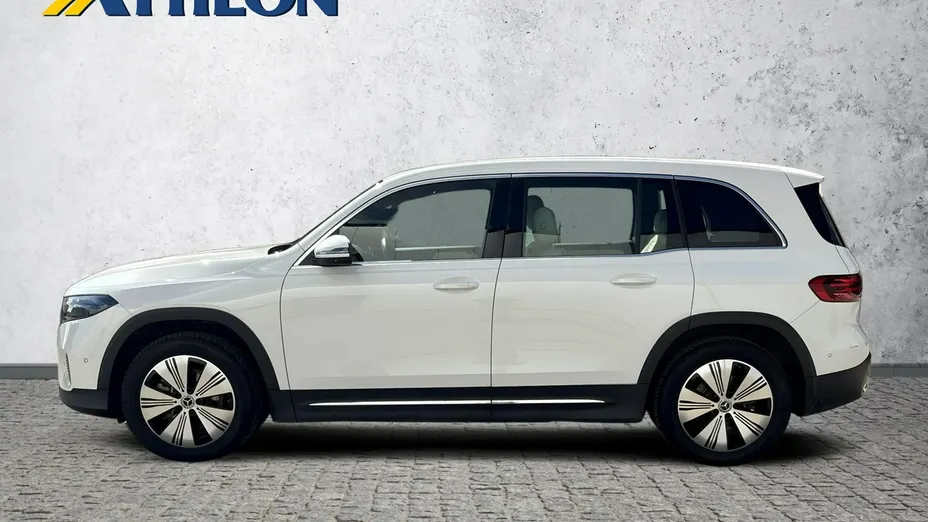 MERCEDES-BENZ EQB -