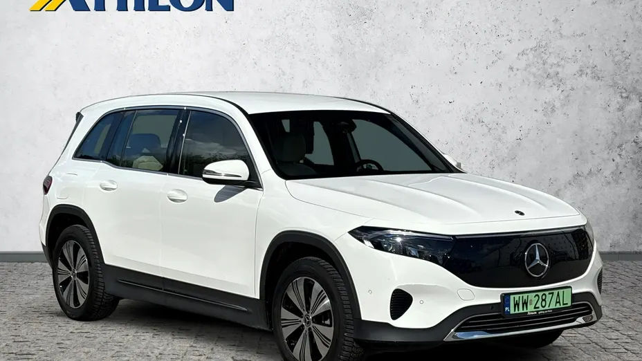 MERCEDES-BENZ EQB -