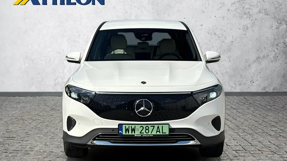 MERCEDES-BENZ EQB -