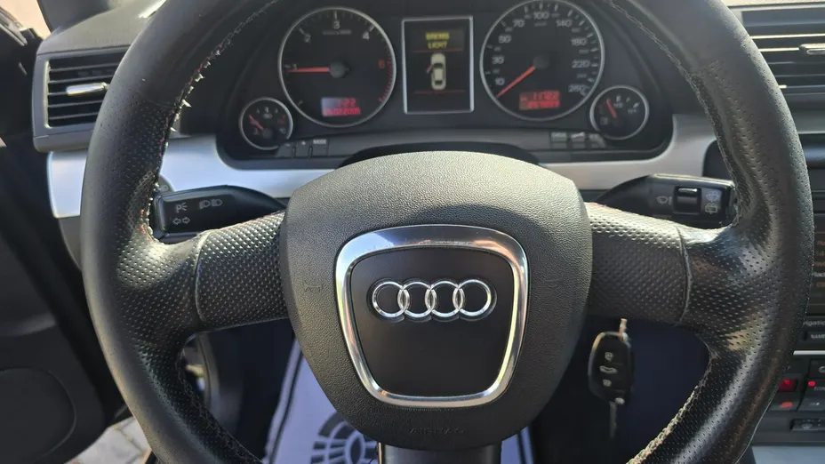 AUDI A4 Avant -