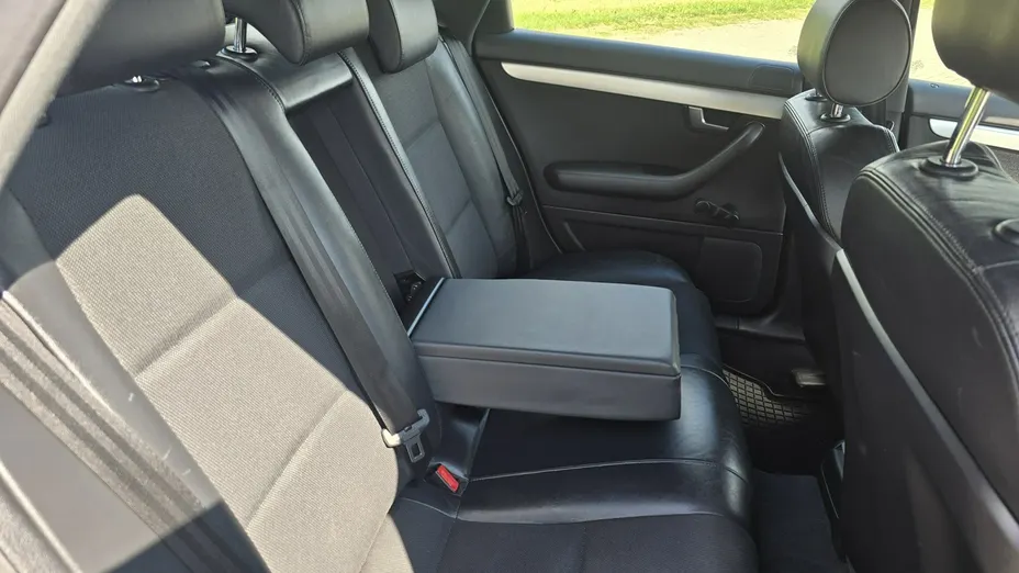 AUDI A4 Avant -
