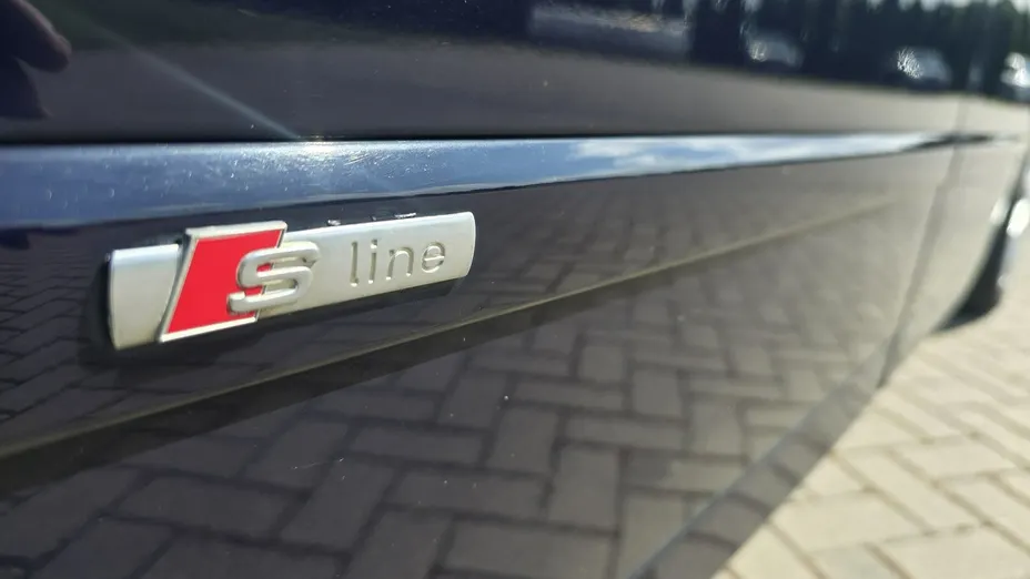 AUDI A4 Avant -