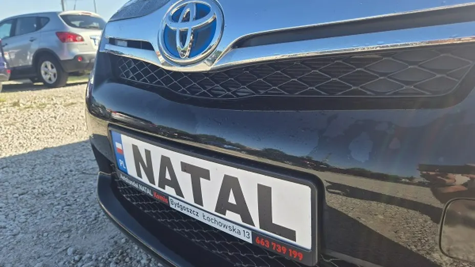 TOYOTA Auris -