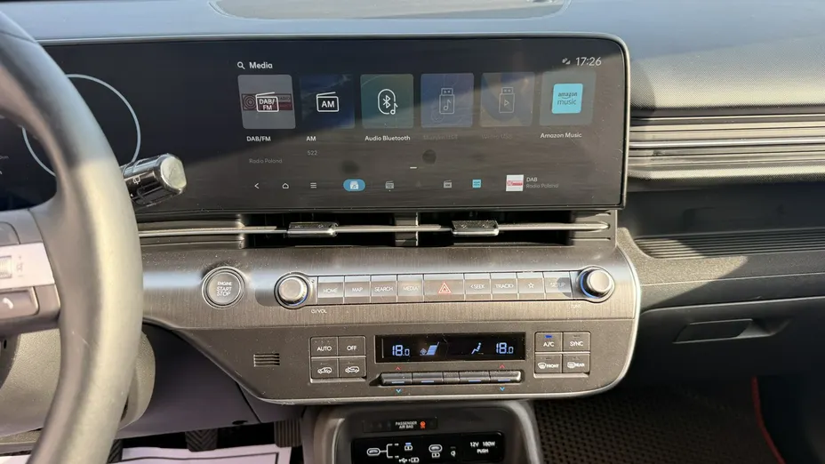 HYUNDAI Kona -
