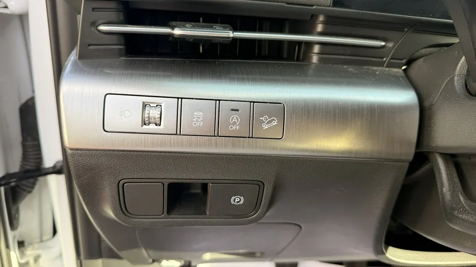 HYUNDAI Kona -