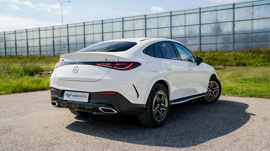 MERCEDES-BENZ GLC -