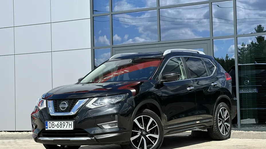 NISSAN X-Trail -