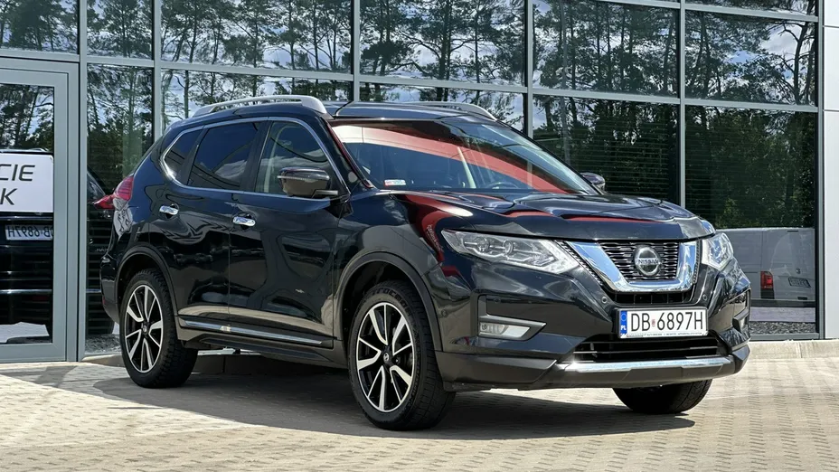 NISSAN X-Trail -