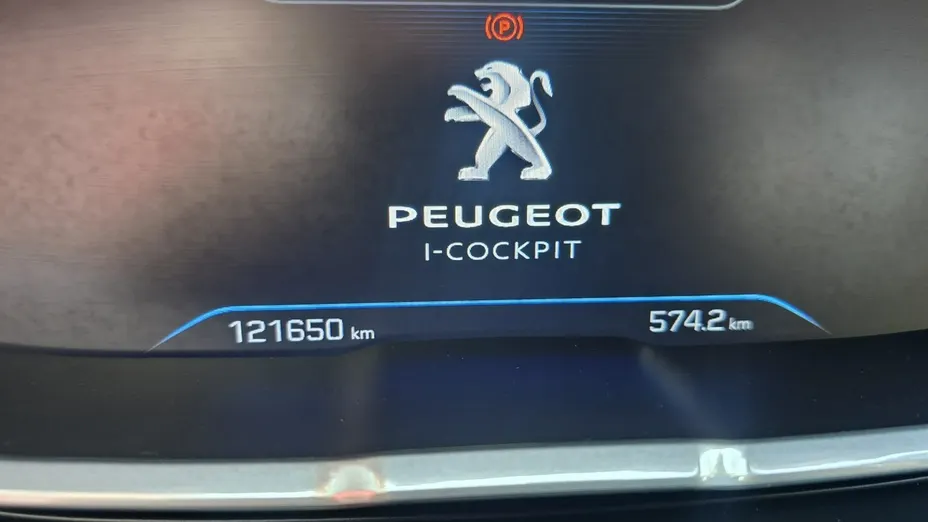 PEUGEOT 3008 -