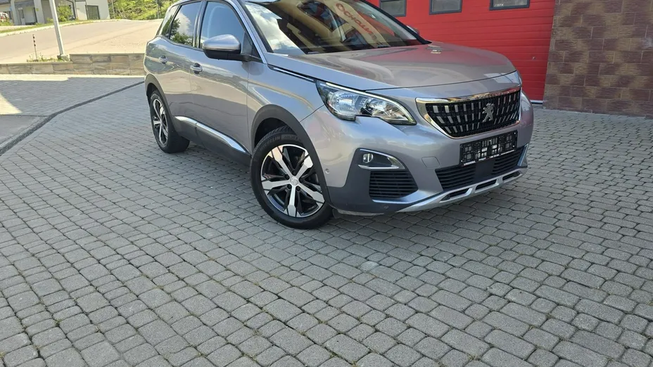 PEUGEOT 3008 -