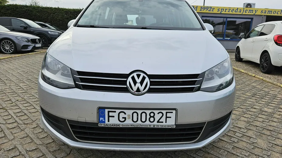 VOLKSWAGEN Sharan -