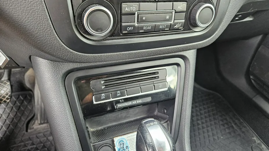VOLKSWAGEN Sharan -