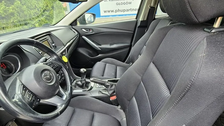 MAZDA 6 -