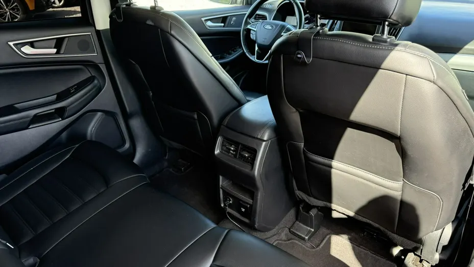FORD Edge -