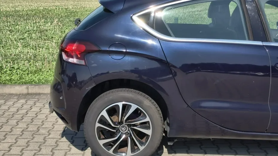 CITROEN DS4 -