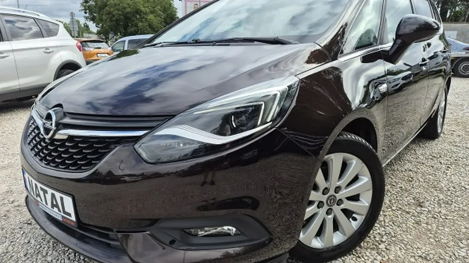 OPEL Zafira -