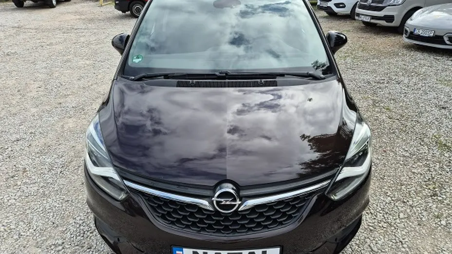 OPEL Zafira -