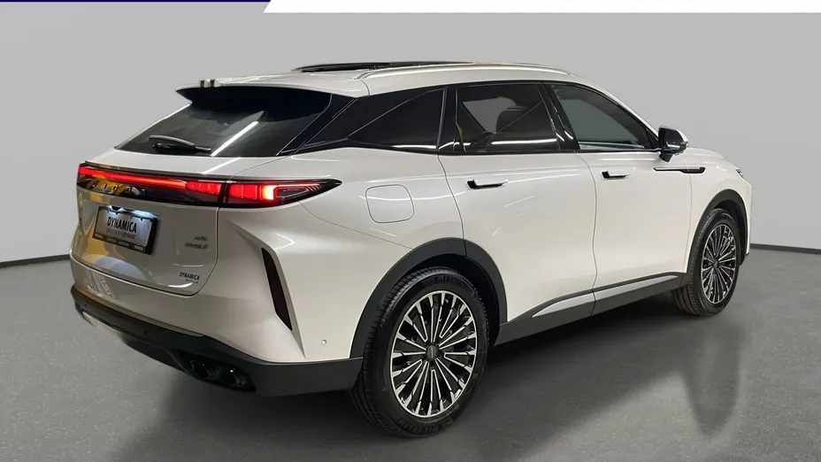 OMODA Omoda 9 -