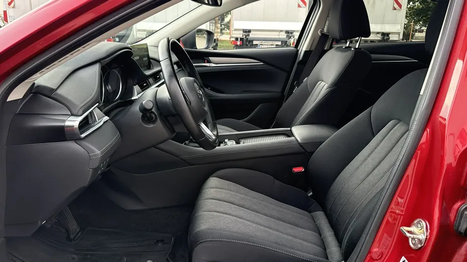 MAZDA 6 -
