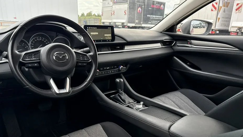 MAZDA 6 -