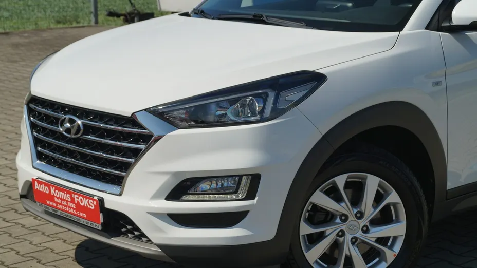 HYUNDAI Tucson -