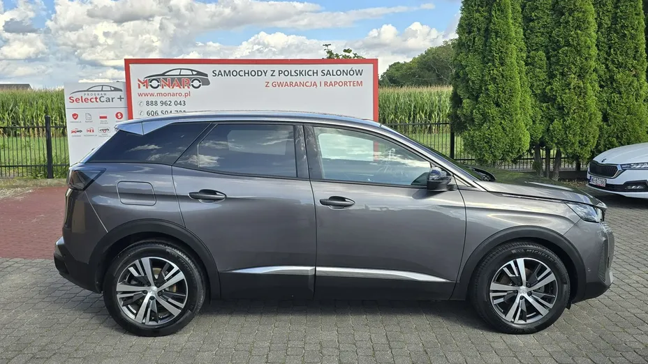 PEUGEOT 3008 -